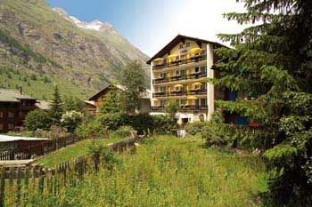 ../../holiday-hotels/?HolidayID=8&HotelID=12&HolidayName=Switzerland-Switzerland+%2D+Zermatt+%2D+Home+of+the+Matterhorn-&HotelName=Hotel+Europe+Zermatt">Hotel Europe Zermatt